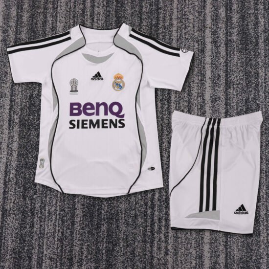 2006-2007 RMA Home Stadium Retro Children's Soccer Jersey